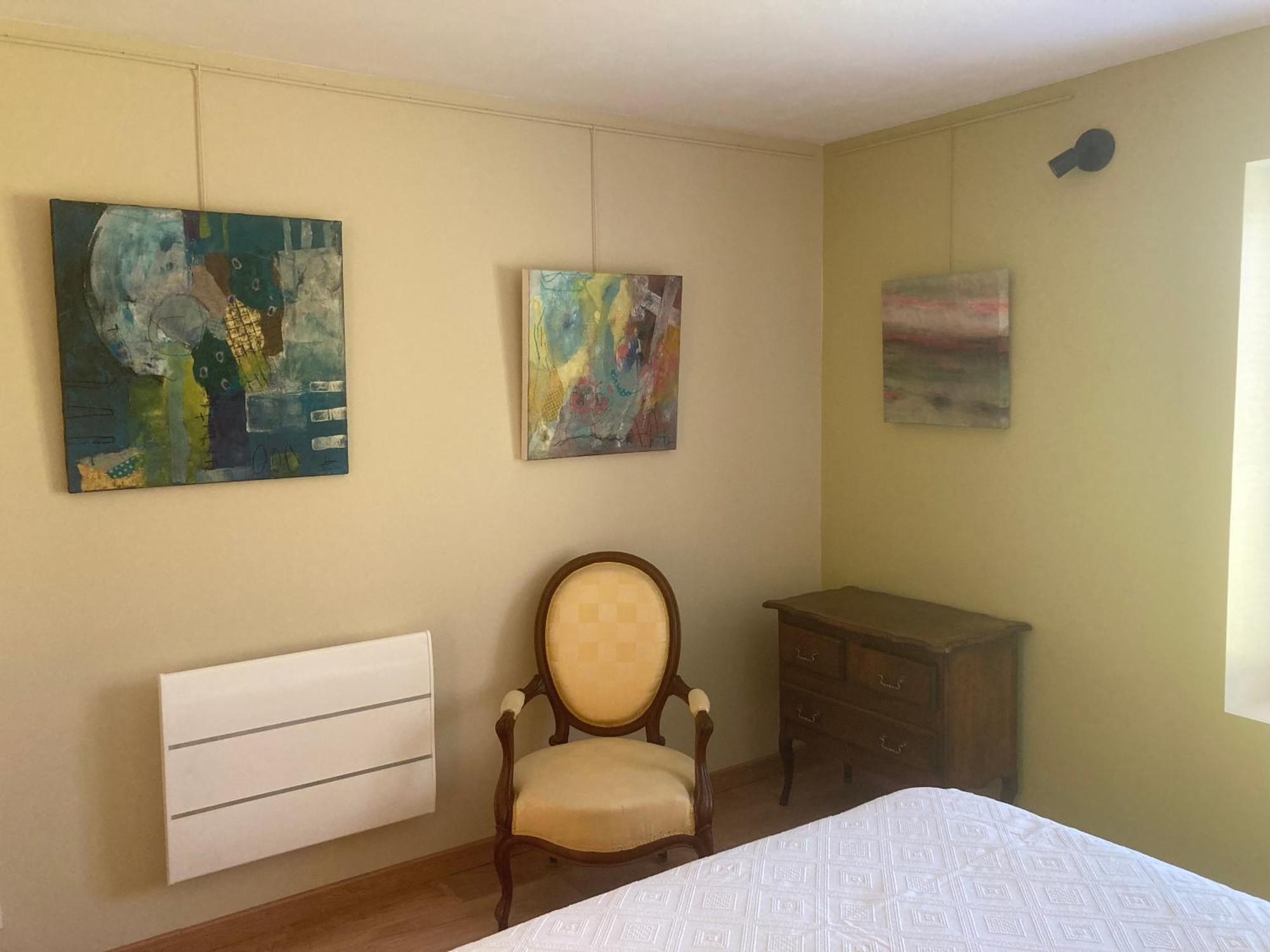 Chez Anne - Chambre Avec Salle De Bain Privative Menetou-Couture Luaran gambar